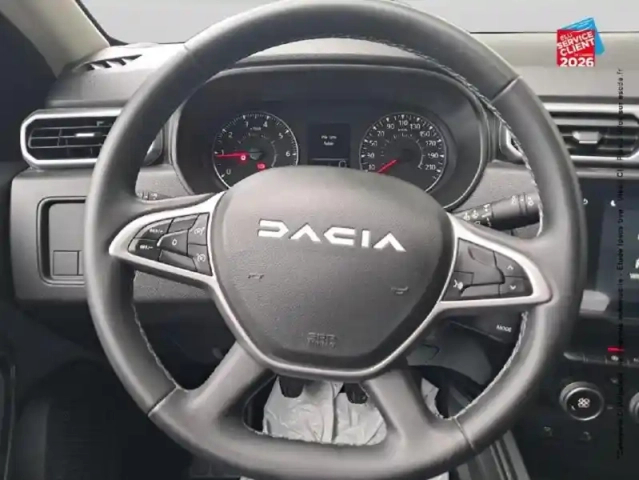 Dacia Duster 1.5 blue dci 115ch journey + 4x2 — photo 27