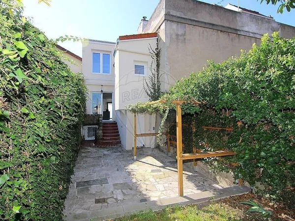 Maison 6 pièces 110 m²