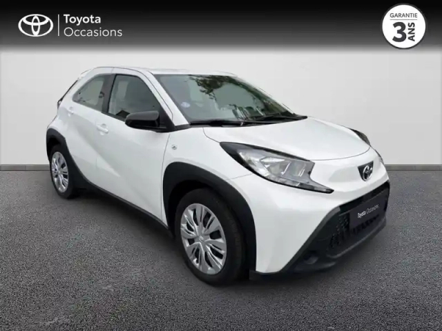 Toyota Aygo X 1.0 vvt-i 72ch dynamic my23 — photo 3
