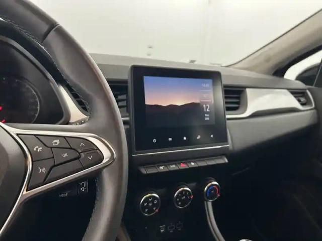 Renault Captur tce 100 gpl — photo 51