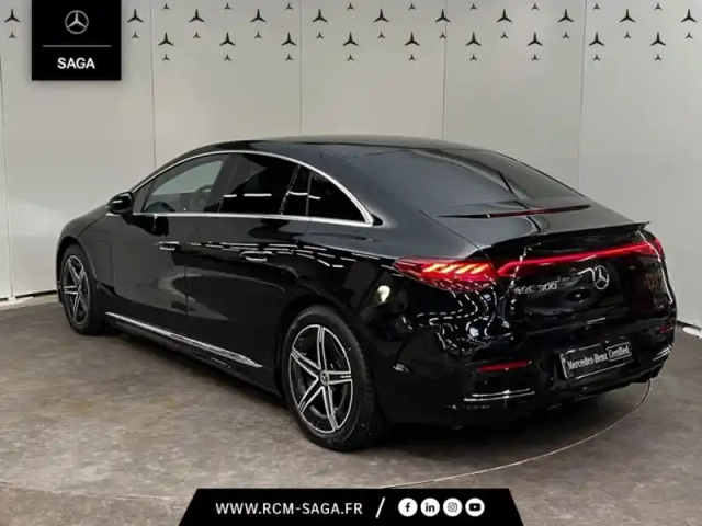 Mercedes Classe E berline 300 amg line — photo 3