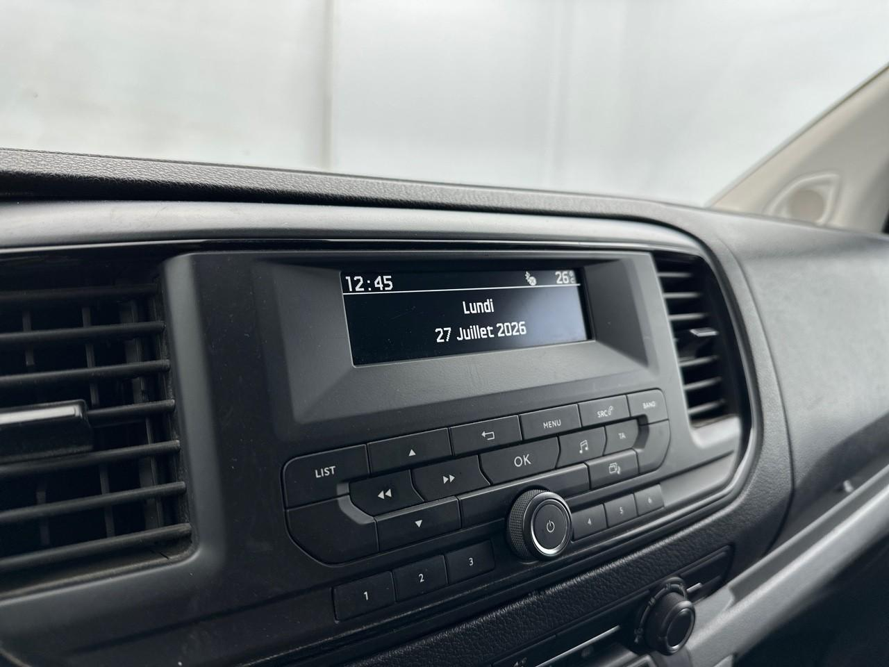 Peugeot Expert fgn tole standard 1.5 bluehdi 120 s&s bvm6 premium — photo 10