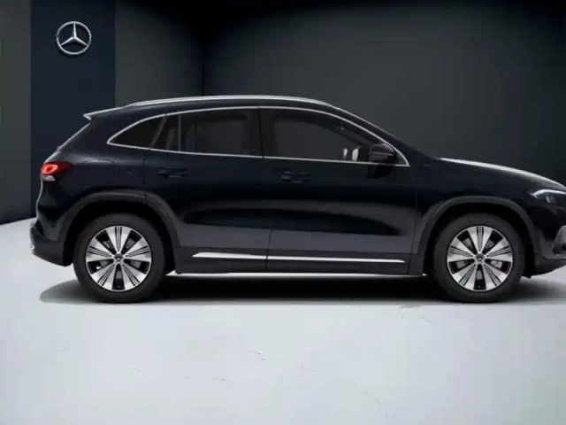 Mercedes Eqa 250 business line — photo 6