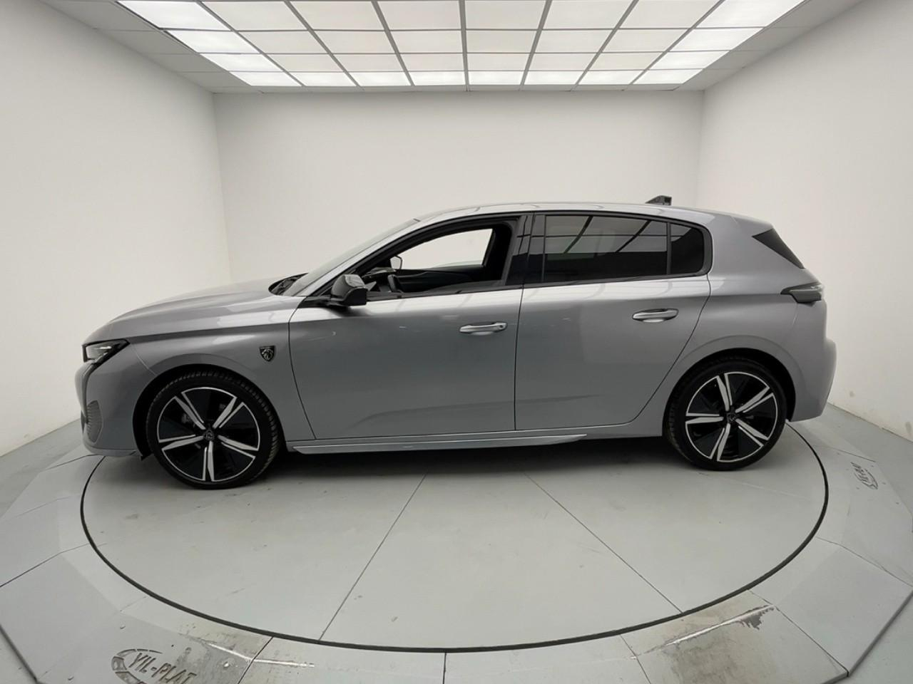 Peugeot 308 hybrid 145 e-dcs6 gt — photo 2