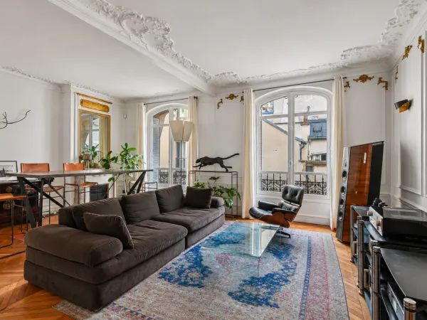 Paris IX, Rodier - Martyrs - Appartement 115 m2 - 3 chambres - Exposition Ouest