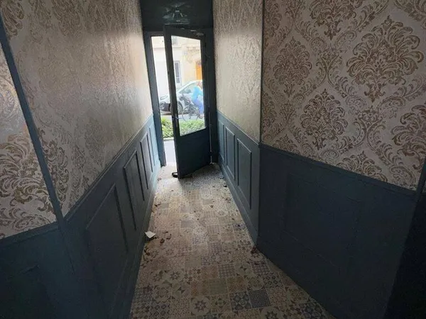 Boutique 1 pièce 113 m²