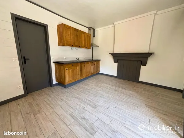 Maison de village 6 pièces 105 m²