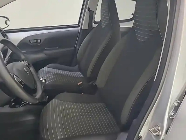 Peugeot 108 vti 72ch s&amp;s bvm5 — photo 11