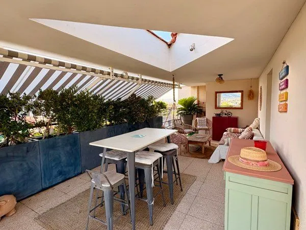 Rare à Marseille 9e - T4 duplex 113 m² + terrasse 75 m²