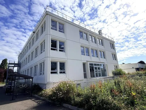 Bureaux 2216 m²