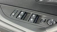 Peugeot 2008 1.5 BlueHDi 110ch S&S Allure — photo 19