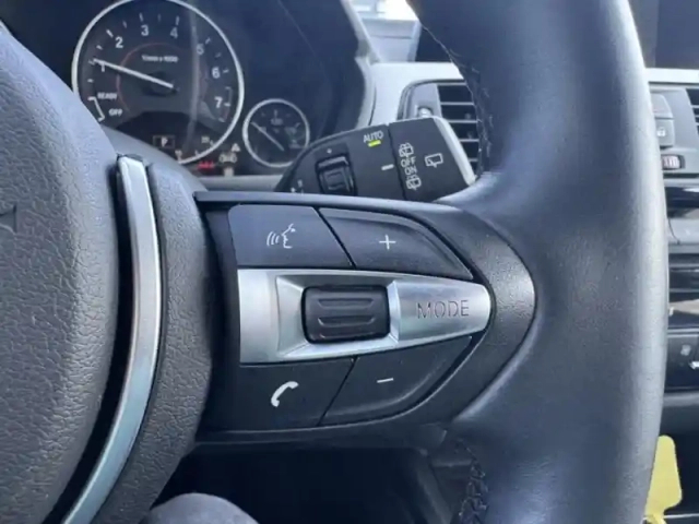 Bmw Serie 3 série 3 touring 318ia 136ch m sport — photo 4
