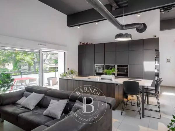 Appartement 3 pièces 97 m²