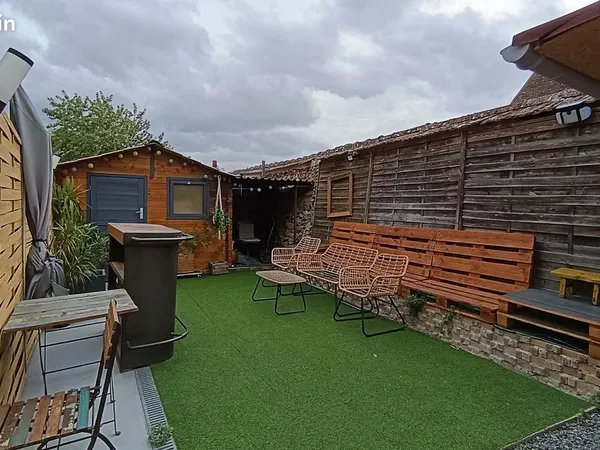 Charmante Longère T2 avec Terrasse