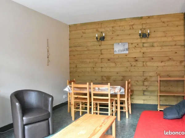 Grand appartement hyper centre Saint Lary