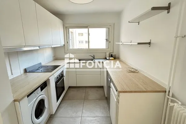 Appartement 4 pièces 90 m²