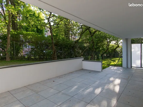 Appartement T2 44m^2 Sainte Foy les Lyon avec terrasse