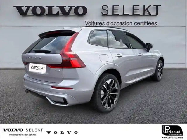 Volvo Xc60 t6 awd hybride rechargeable 253 ch+145 ch geartronic 8 — photo 3