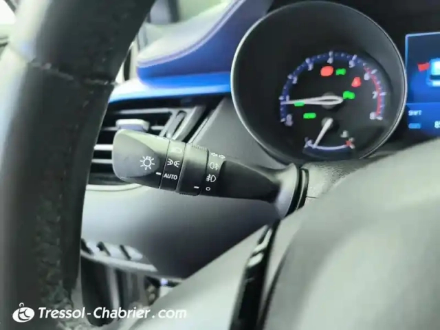 Toyota C-Hr 1.2t 2wd graphic — photo 27