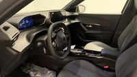 Peugeot 2008 1.2 Hybrid 145ch Allure e-DCS6 — photo 12