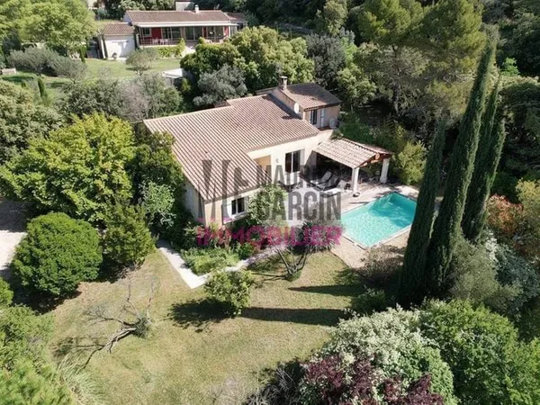 Maison 6 pièces 128 m²