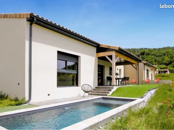 Maison meublée récente avec 4 chambres et piscine - Puy-Saint-Martin