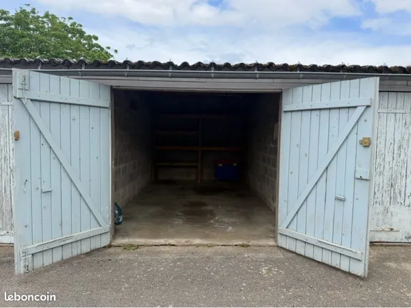 Garage à louer