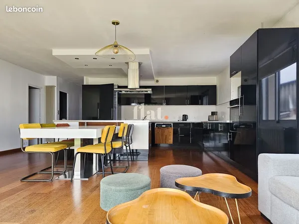 Maison 8 pièces 180 m²