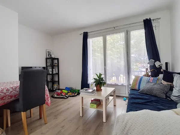 Appartement 4 pièces 77 m²