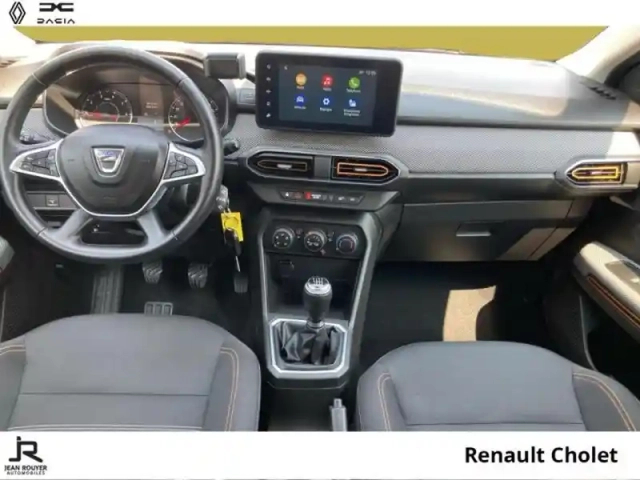 Dacia Sandero 1.0 tce 90ch stepway confort -22 — photo 5