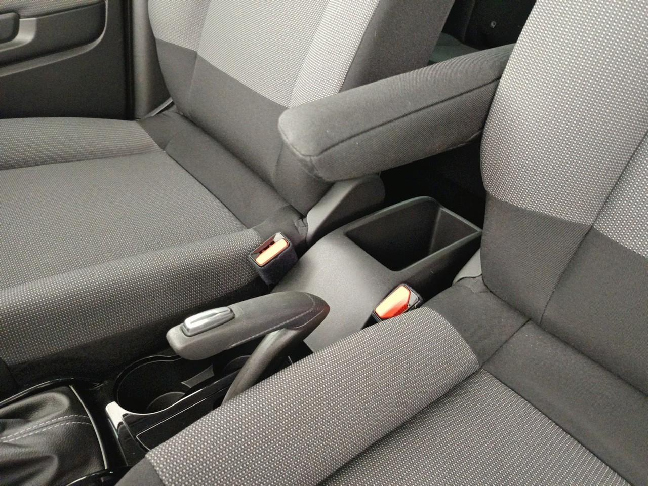 Citroën C3 Aircross puretech 130 s&s eat6 c-series — photo 30