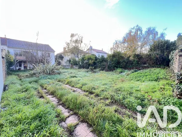 Terrain 254 m² Saint-Sébastien-sur-Loire