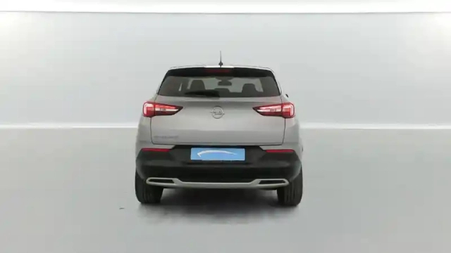 Opel Grandland X 1.5 diesel 130 ch bva8 elegance business 5p — photo 4