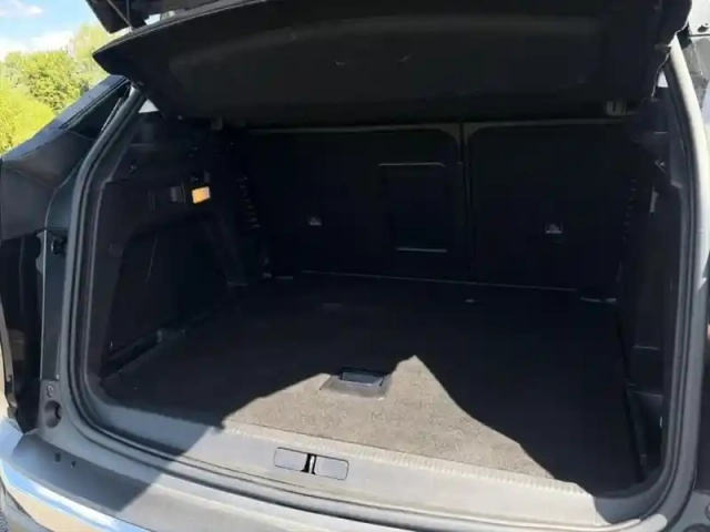 Peugeot 3008 1.5 bluehdi 130ch s&amp;s allure eat8 — photo 9