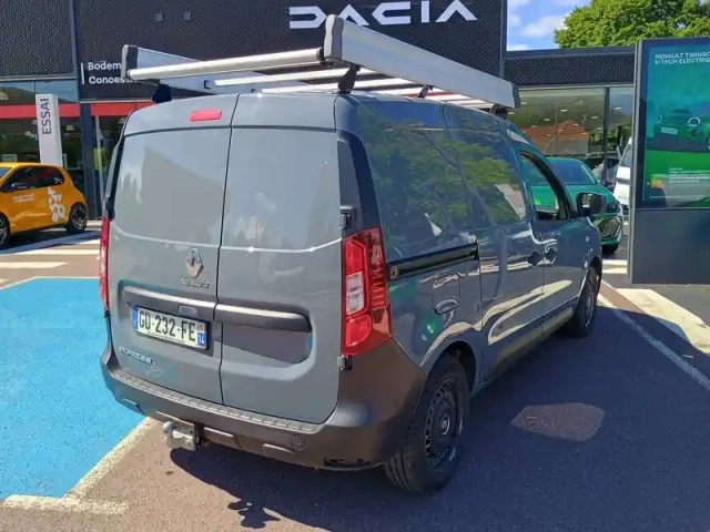 Renault Express Van blue dci 95 — photo 17