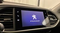 Peugeot 308 1.5 BlueHDi 130ch S&S Active — photo 19