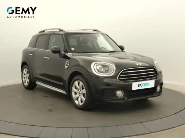 Mini Mini countryman 136 ch — photo 24
