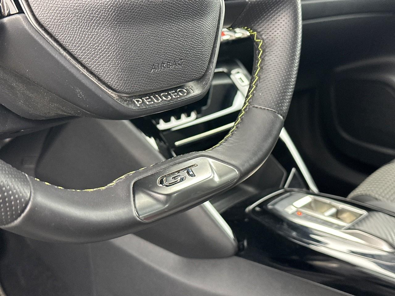 Peugeot 2008 puretech 130 s&s eat8 gt — photo 33