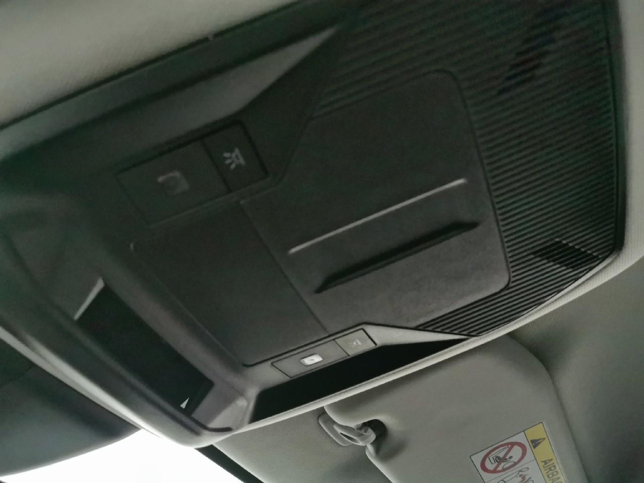 Peugeot 308 sw hybrid 145 e-dcs6 style — photo 25