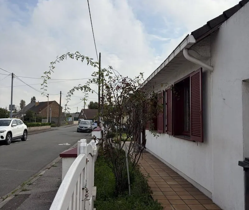 Photo 1