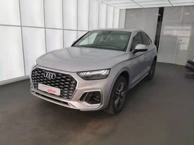 Audi Q5 sportback 40 tdi 204 s tronic 7 quattro — photo 1