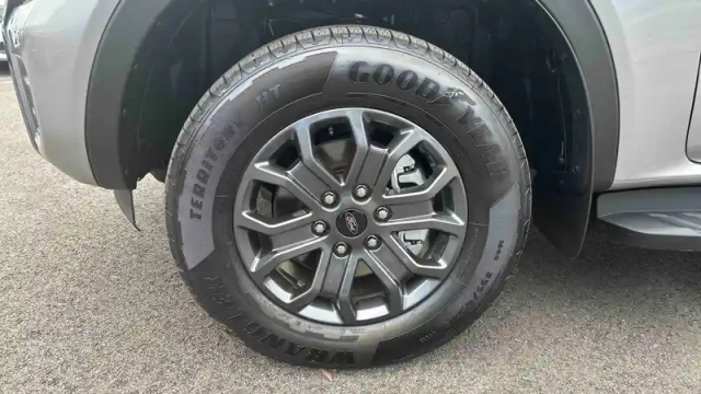 Ford Ranger super cabine 2.0 ecoblue 205 ch s&amp;s bva10 e-4wd — photo 13