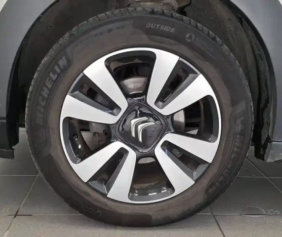 Citroën C3 bluehdi 100 s&amp;s bvm6 — photo 17