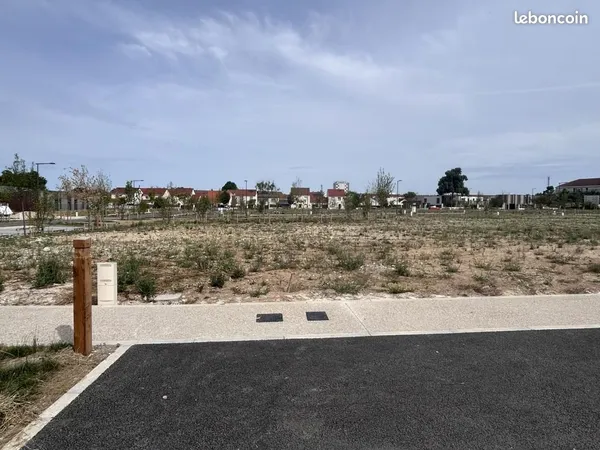 Terrain 405 m² Chalons En Champagne