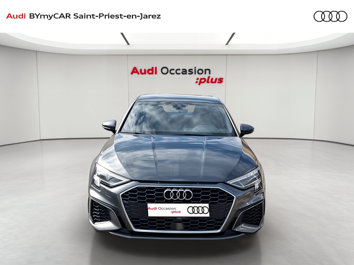 Audi A3 Sportback 40 TFSIe 204 S tronic 6 — photo 8