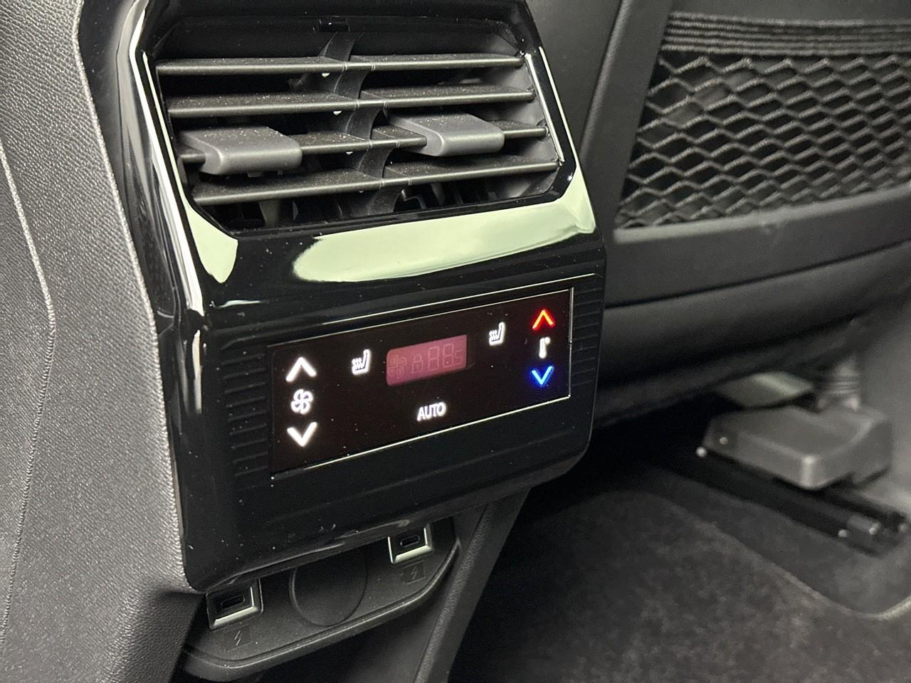 Peugeot 5008 hybrid 145 ch e-dcs6 gt — photo 40