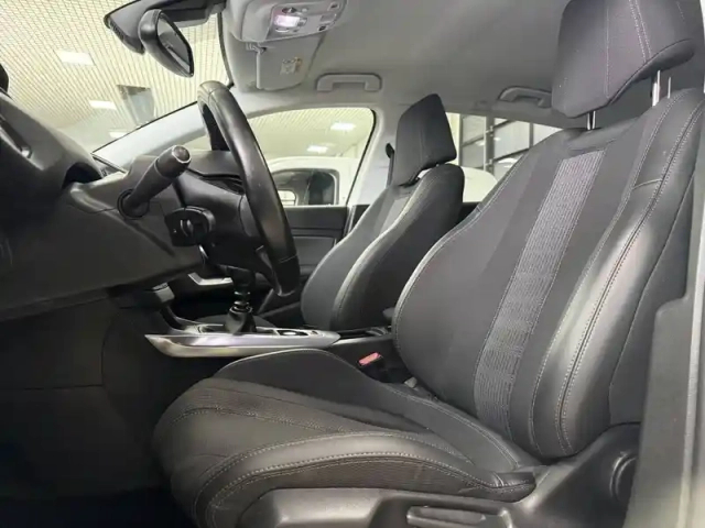 Peugeot 308 puretech 130ch s&amp;s bvm6 — photo 10