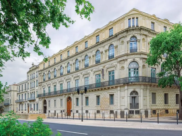 Appartement en résidence d'affaires 3 pièces 39 m²