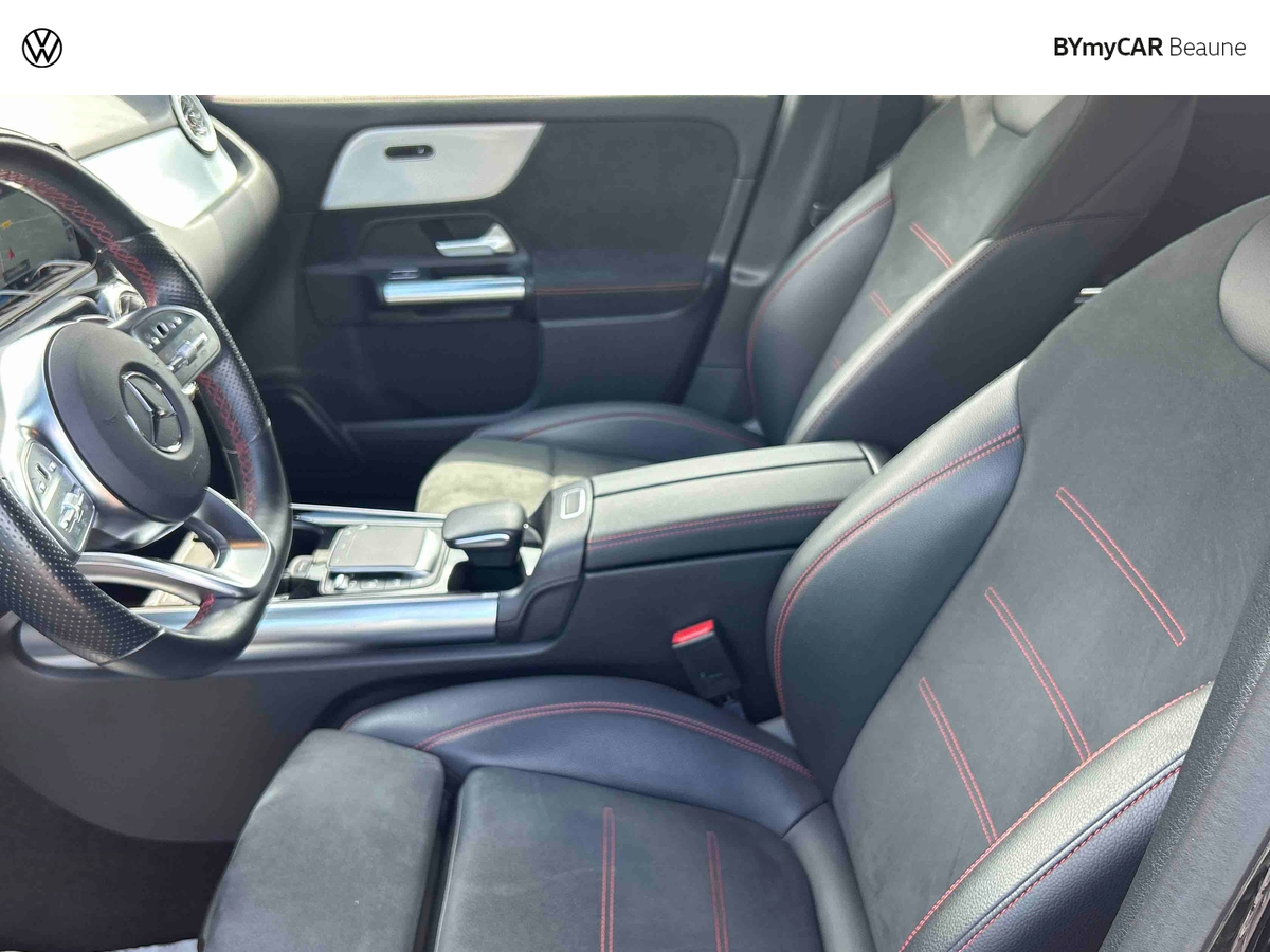 Mercedes GLA 200 7G-DCT AMG Line — photo 11