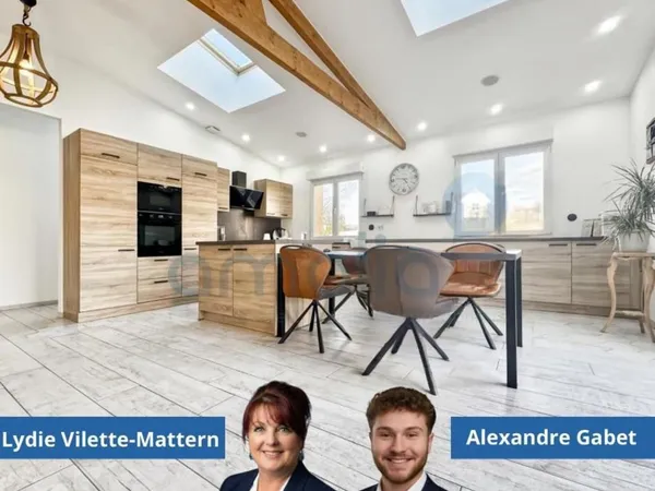 Maison 8 pièces 245 m²